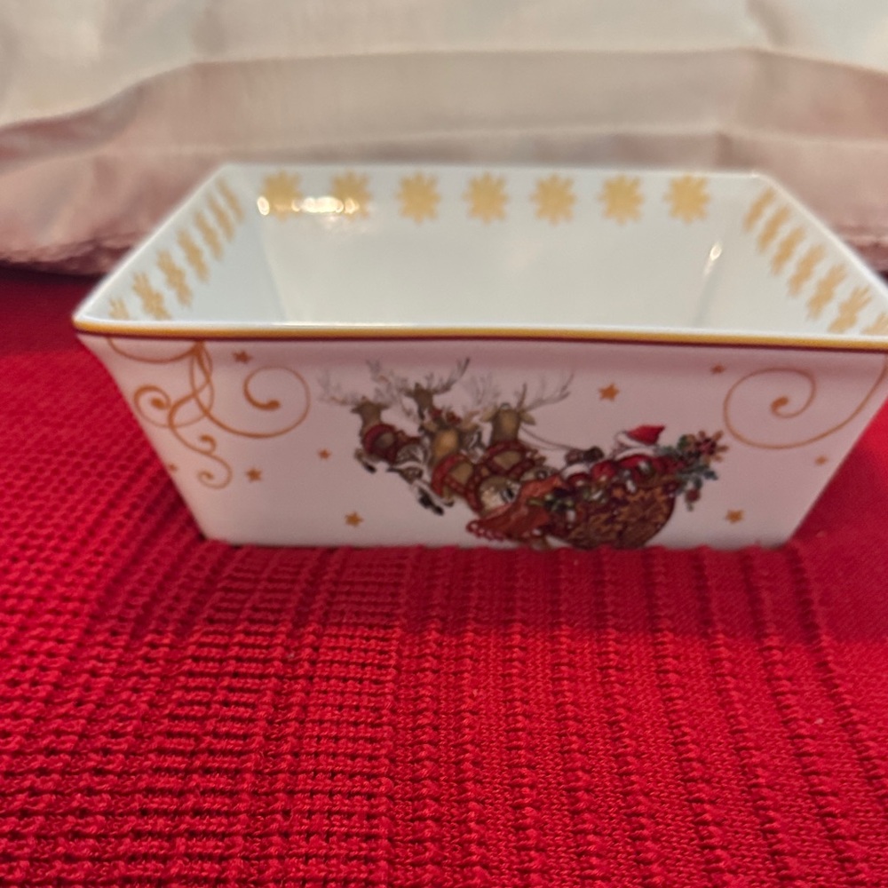 William Sonoma Santa & Reindeer Bowl Twas the night before Christmas nwot